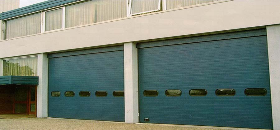 endüstriyel seksiyonel kapı